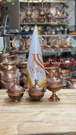 قندان گلبرگ مسی لاله ای